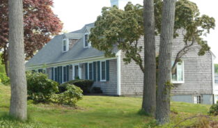 5 Butlers Cove Rd., Wareham, MA